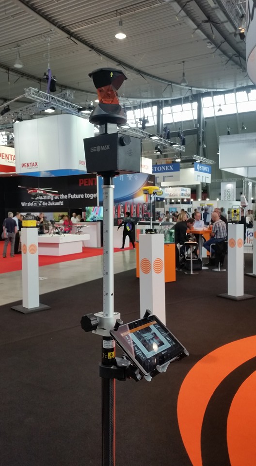 geomax_camera2.jpg