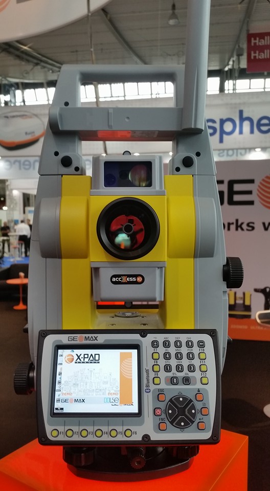 zoom90_2.jpg